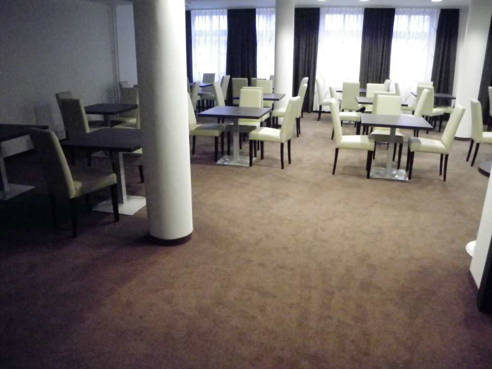 Hotel Poetovio Ptuj - Artpod Talne Obloge